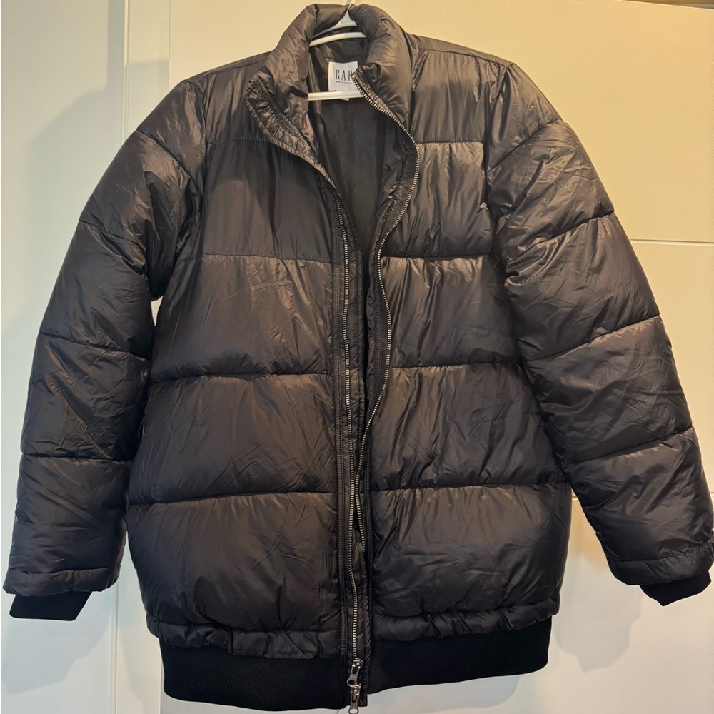 GAP MATERNITY Women's Black Puffer Jacket